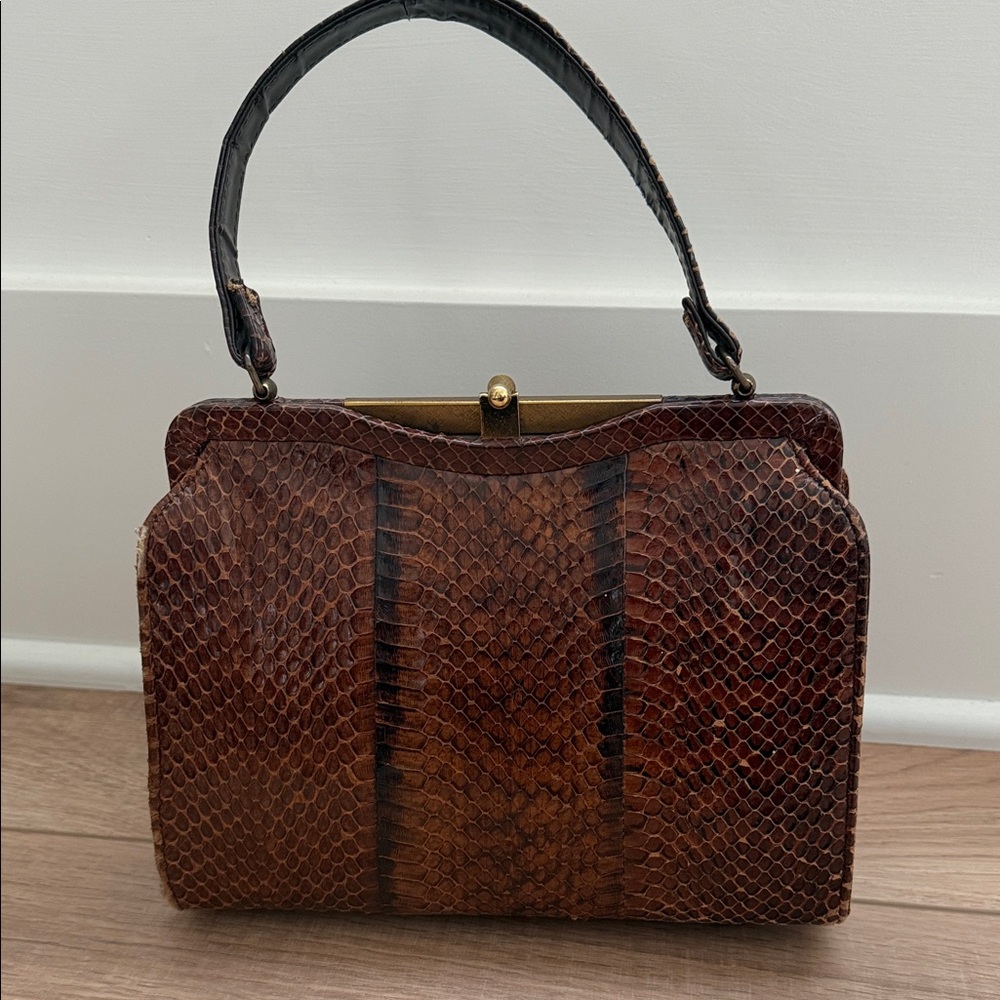 Elegant Brown.vintage 60’s Python Snakeskin Women's Bag